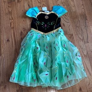 NWT Anna dress (Frozen)